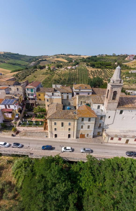 Palazzo Ducale Hotel Castilenti Eksteriør billede